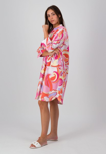 Midi Kleid mit Allover Print zum Knöpfen von LOUIS and MIA Detail